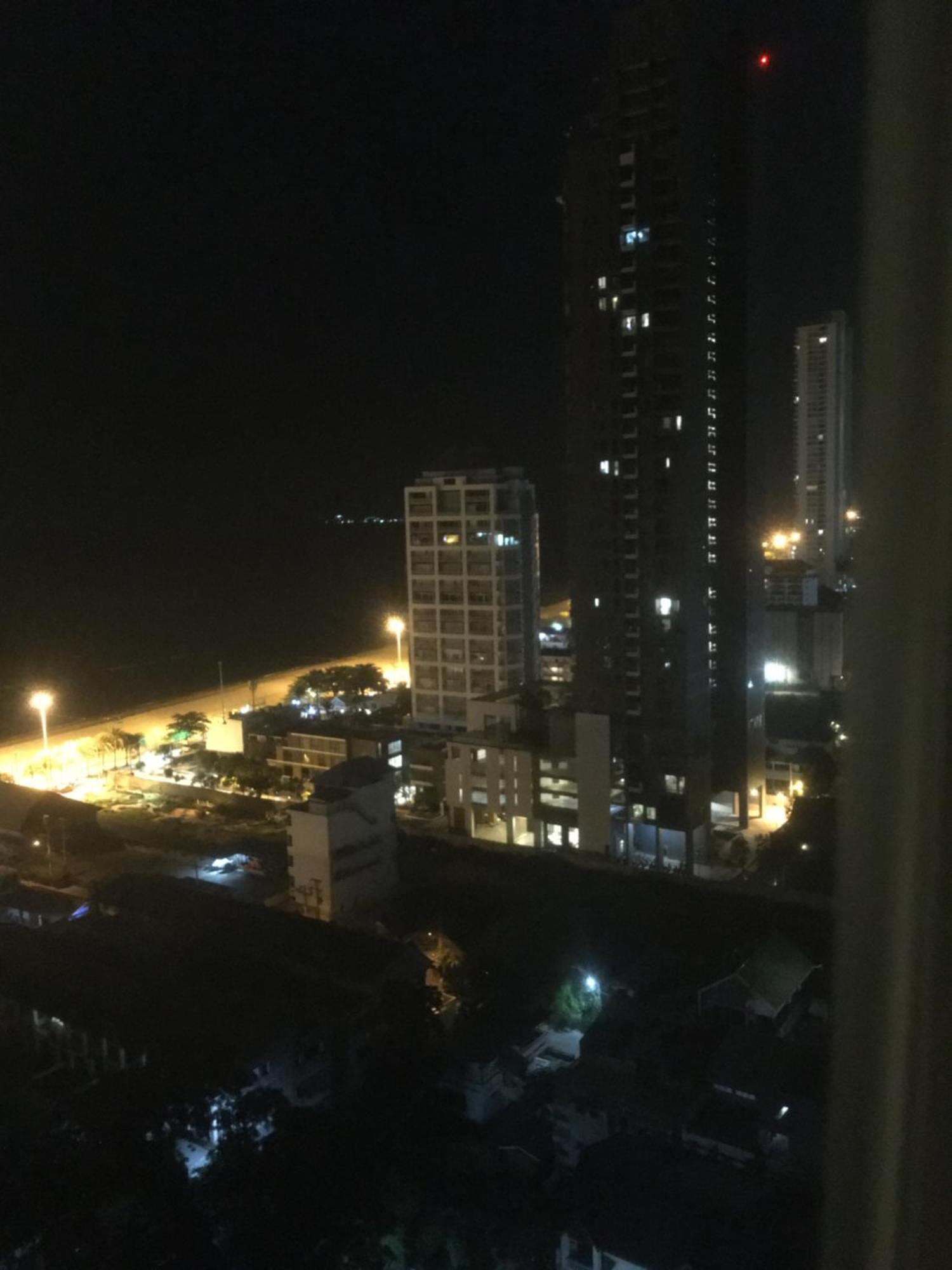 1Bedroom Seaview ห้องวิวมุมทะเล พัทยา Pantai Jomtien Luaran gambar